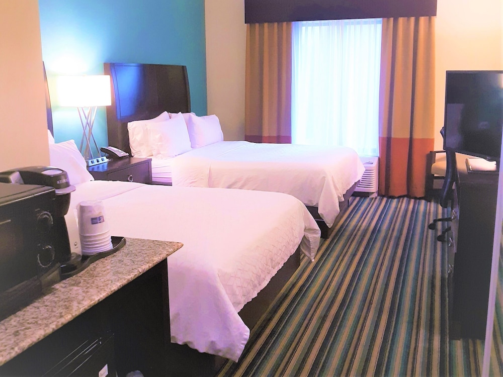 Standard Room, 2 Queen Beds, Accessible (Communication Accessible)