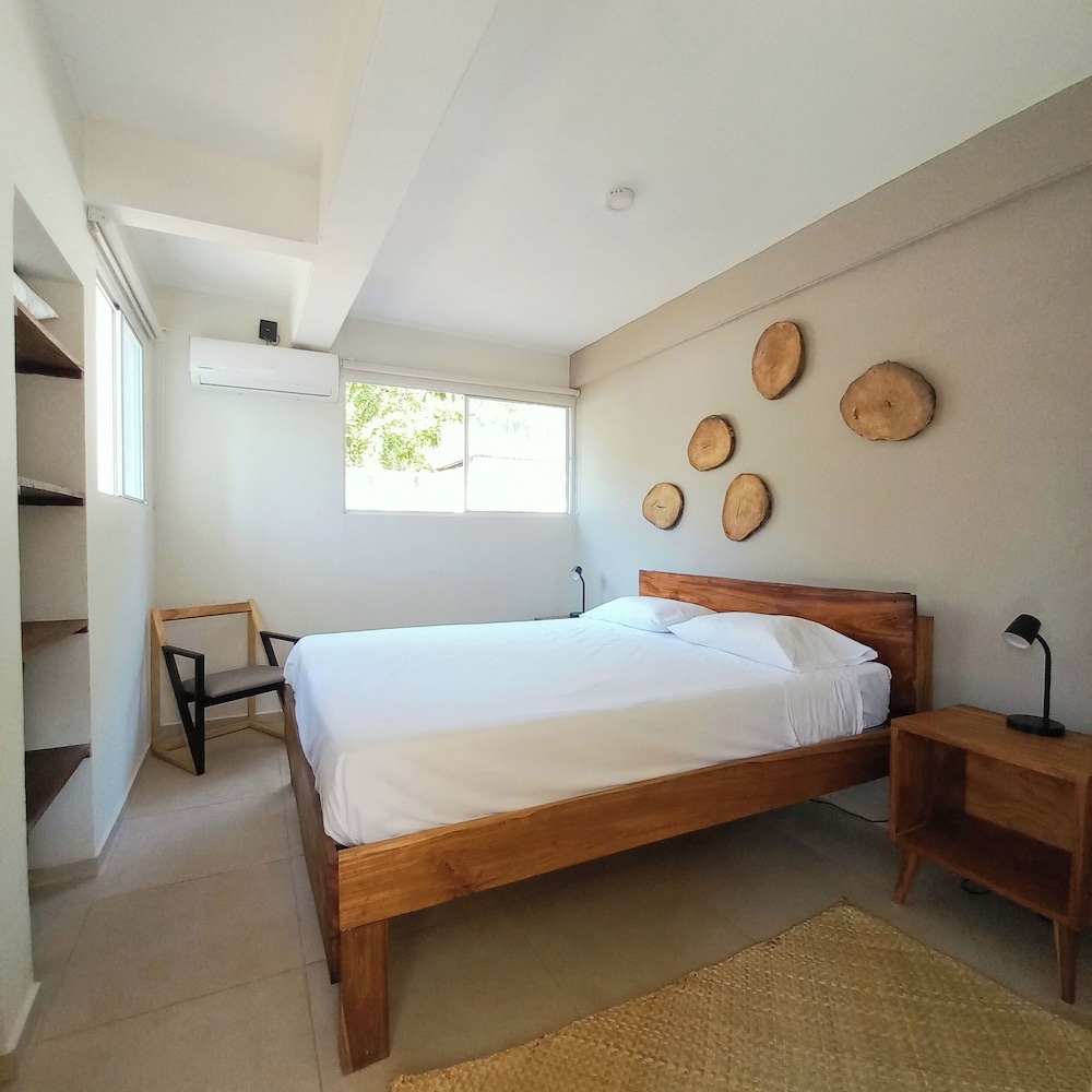 Habitación Estándar, 1 Cama Queen, Vista al Patio