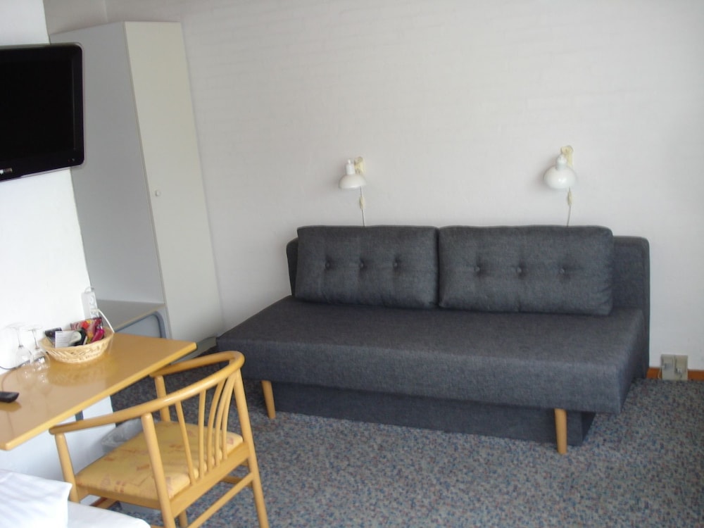 Basic Double Room - Photo 1