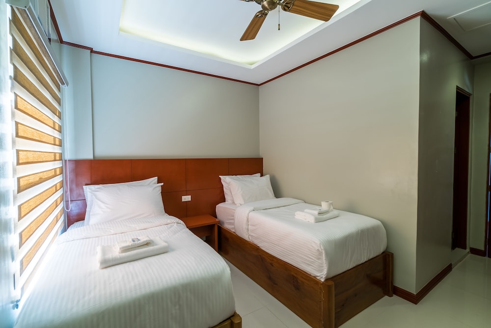 Standard Twin Room (4th Floor) photo 3