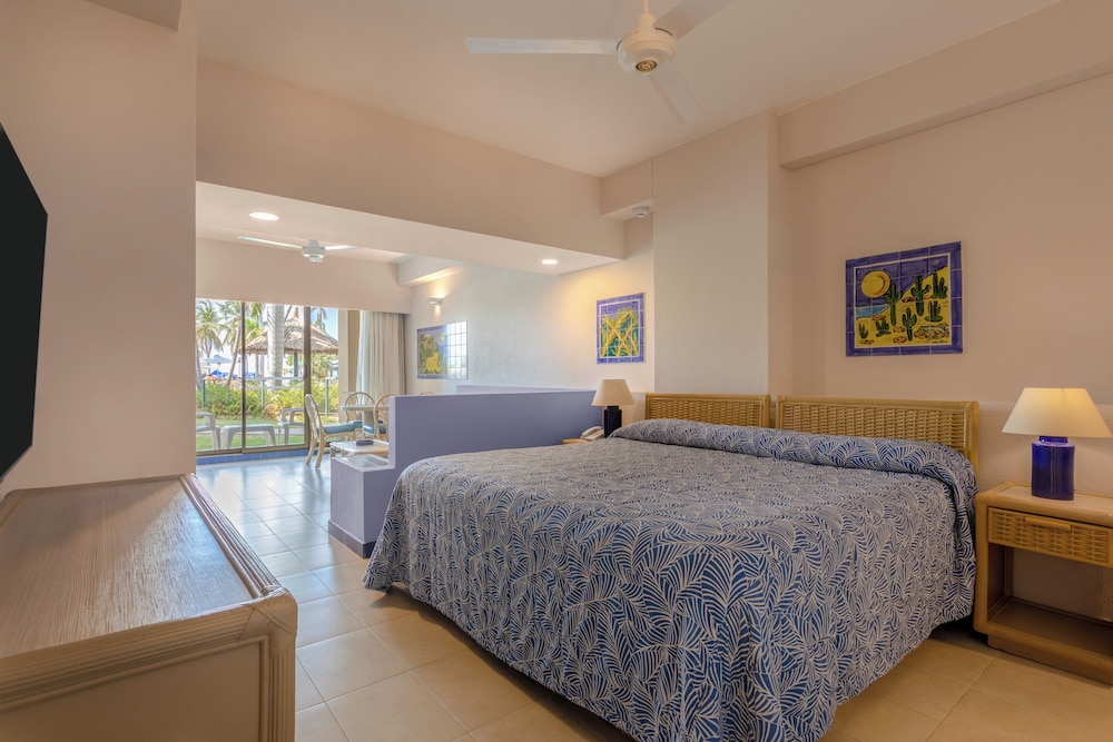 Junior Studio Suite - Photo 1