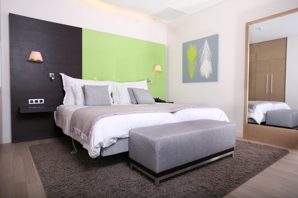Suite, 1 Bedroom - Photo 9