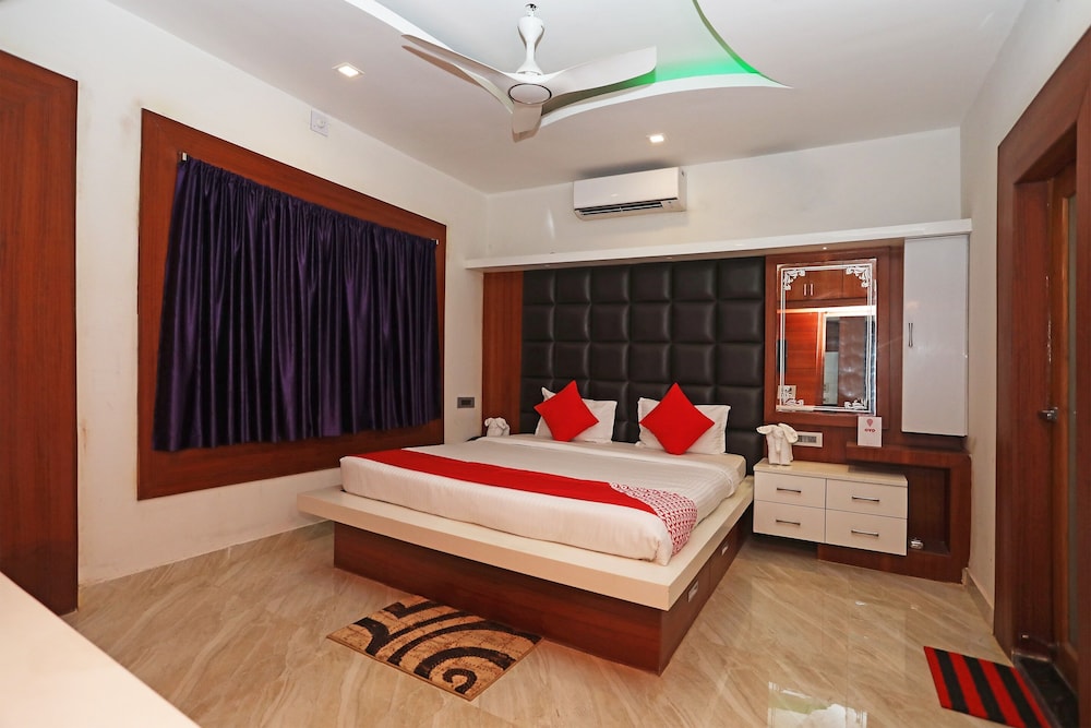 Deluxe Double or Twin Room, 1 King Bed photo 1