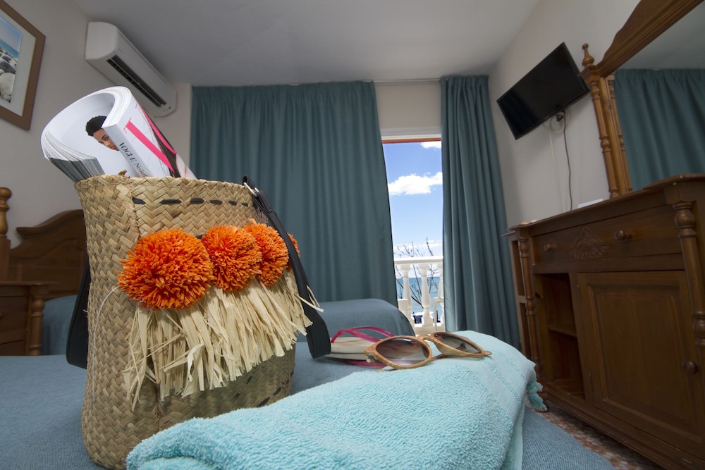 Double Room, Balcony, Sea View photo 3