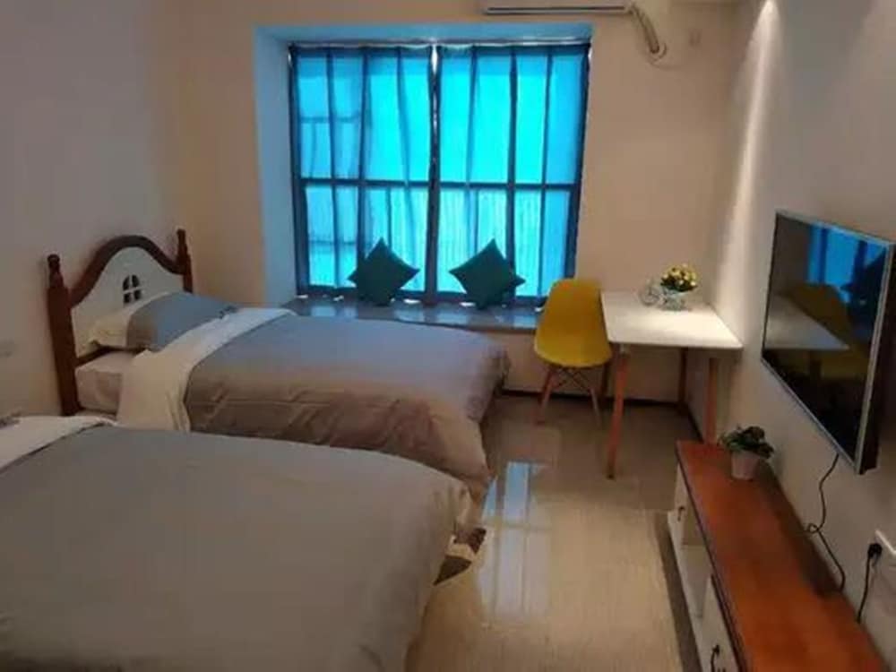 Deluxe Twin Room photo 2