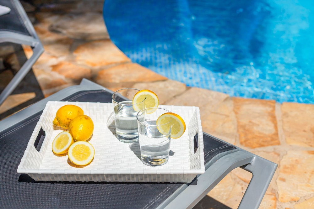 Villa Can Domingo in Cala Sant Vicen, Photo 10