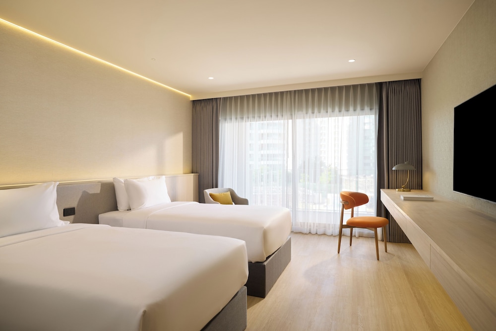 Deluxe Twin Room, Patio, Garden View