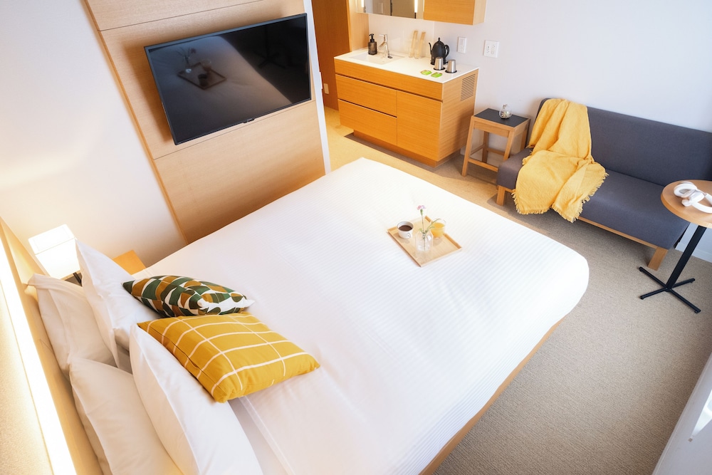 Essential 20 Queen With bathtub (Non smoking) - Photo 6