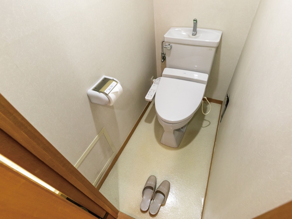 Standard Room - Photo 13
