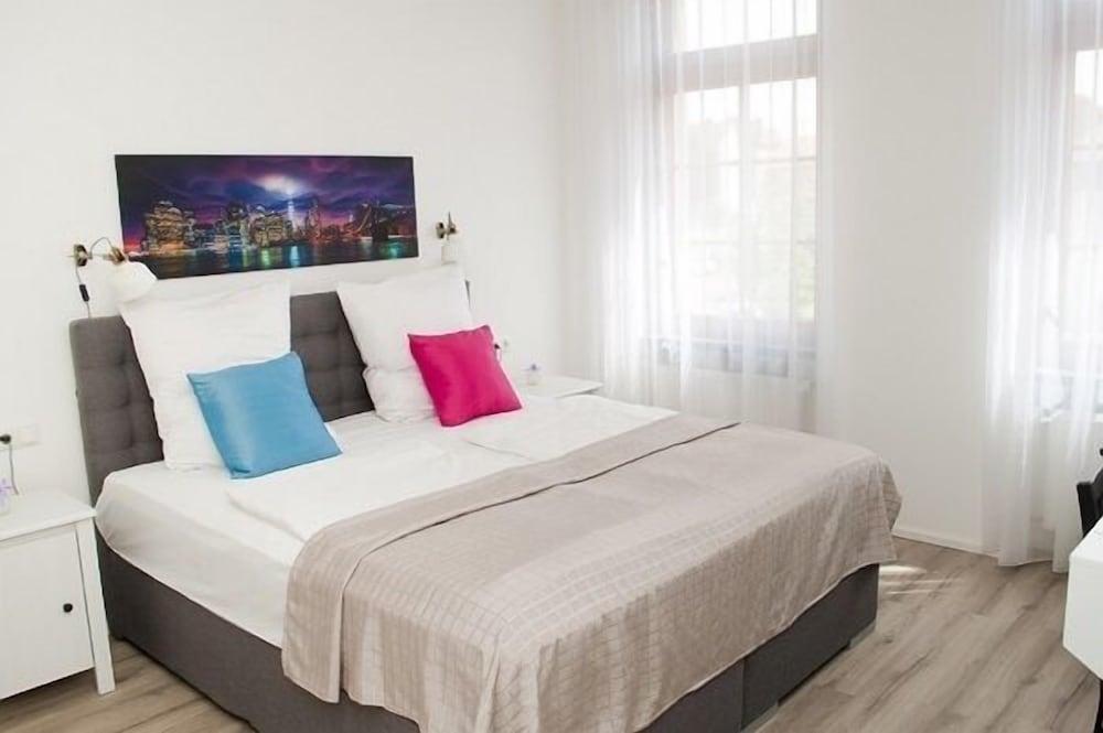 Premium Double Room (Old Times) photo 2