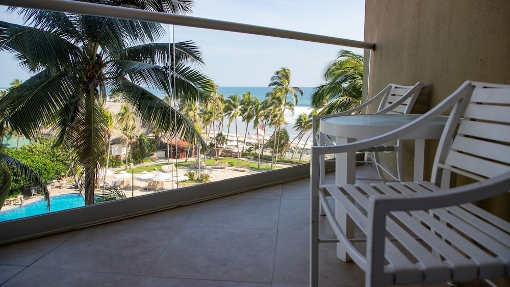 Platinum Ocean View King photo 3