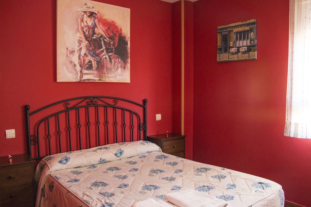 Deluxe Duplex, 3 Bedrooms, Mountainside photo 2