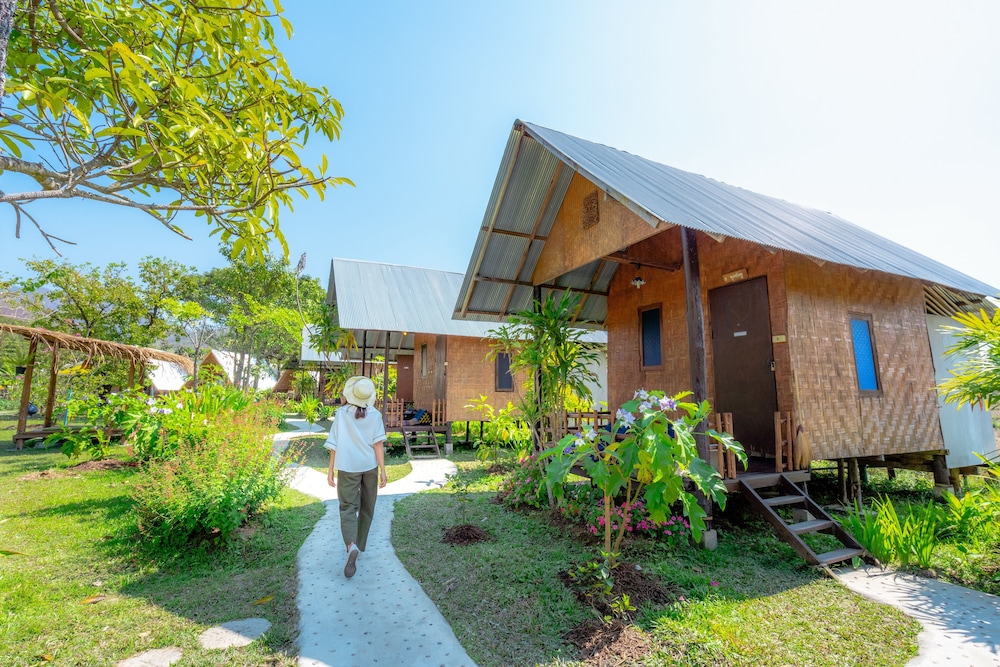Garden Hut Fan photo 3
