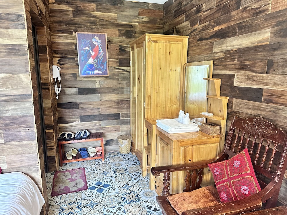 Deluxe Room, Mountain View - Photo 8