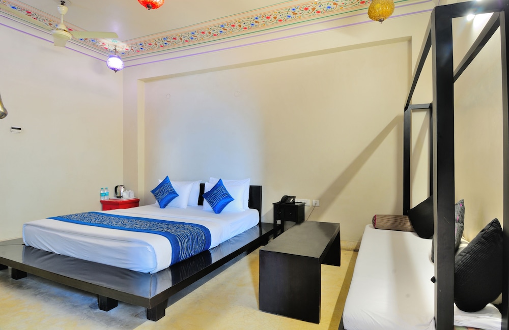 Standard Room - Photo 9