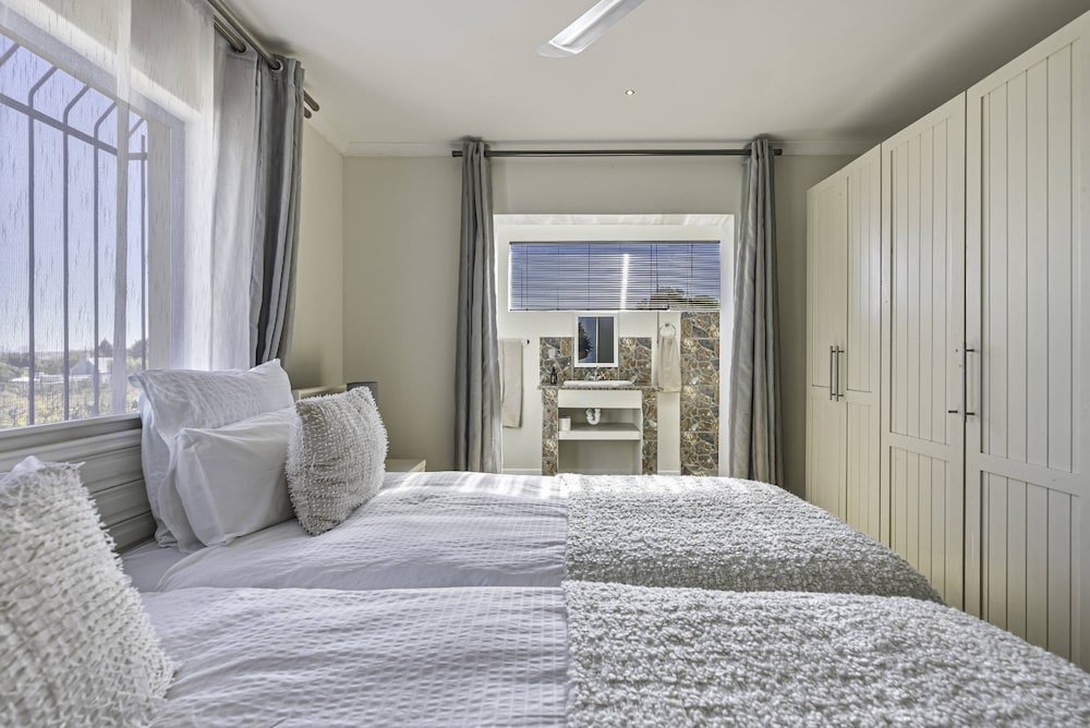 Comfort Double Room - Photo 4