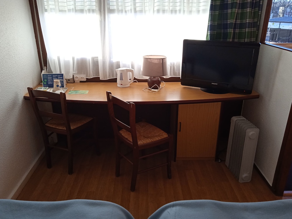 Standard Room, 1 Double Bed - Photo 3