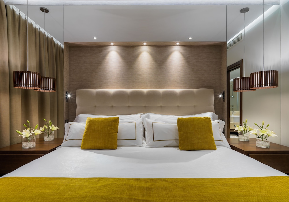 Premium Suite (3 adults and 1 child) photo 3