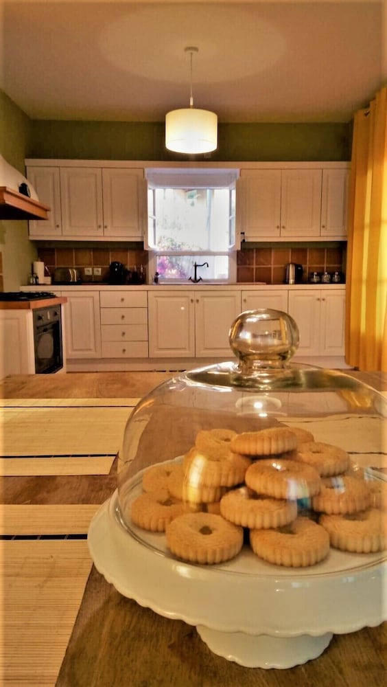 House, 3 Bedrooms, Sea View photo 2