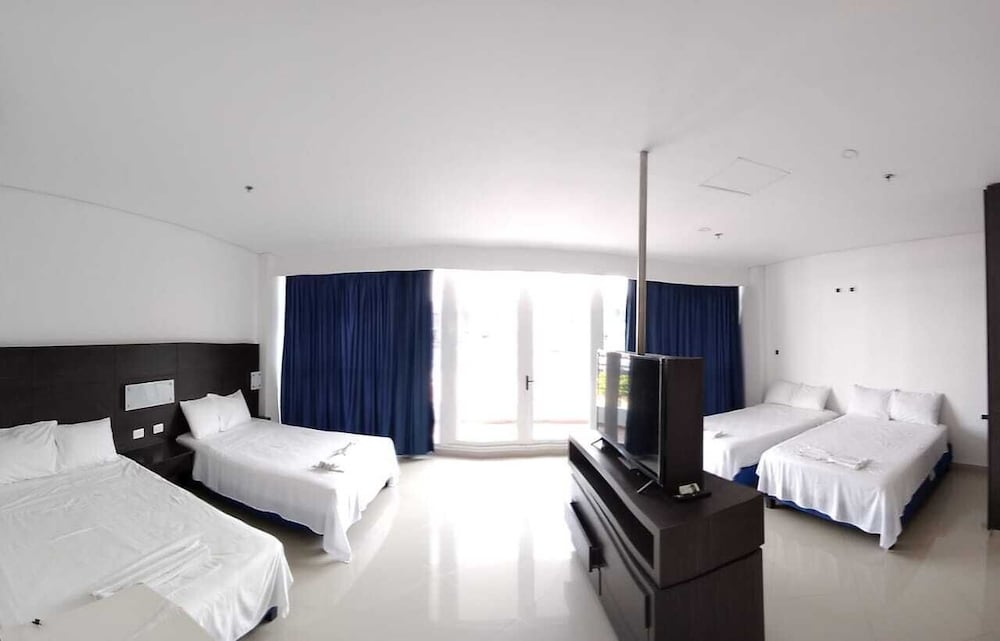 Elite Quadruple Room