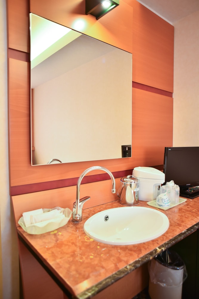 Deluxe Twin Room photo 3