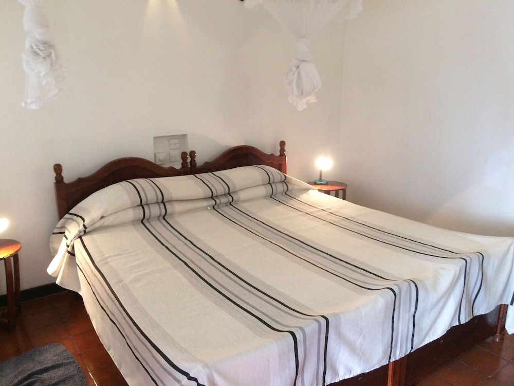 Classic Twin Room, 1 Bedroom, Balcony, River View photo 2