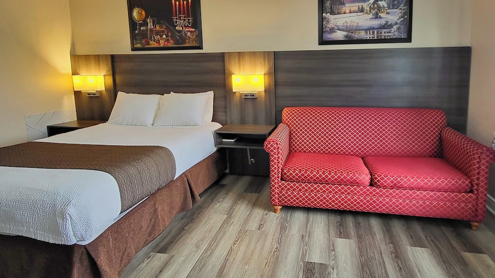 Standard Room, 1 Queen Bed with Sofa bed