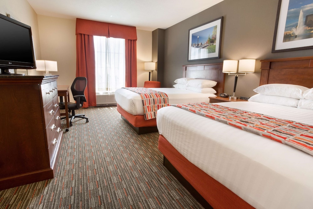 Deluxe Room, 2 Queen Beds, Refrigerator & Microwave (Upper Floor)