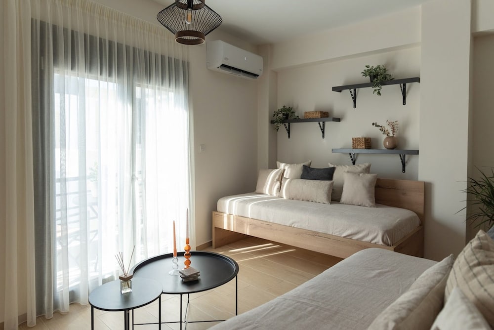 Apartment photo 1