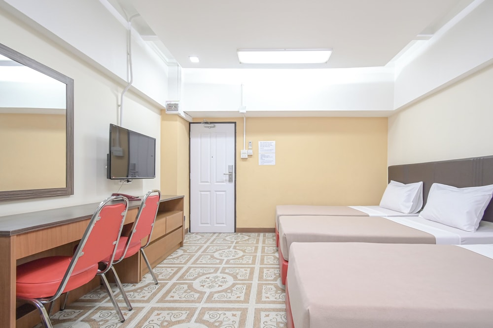 Standard Triple Room photo 2