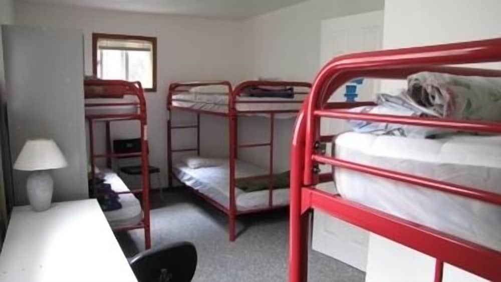 Private Room, 6 Beds photo 3