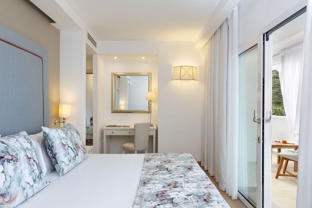 Panoramic Suite, Hot Tub, Sea View - Photo 4