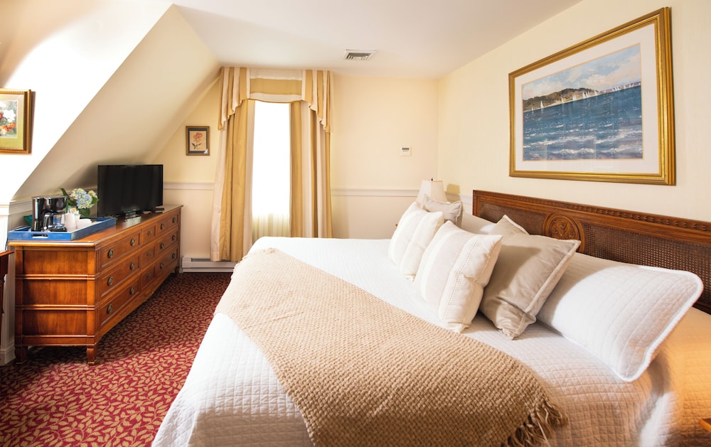 Deluxe Room, 1 King Bed (No Pets) - Photo 14