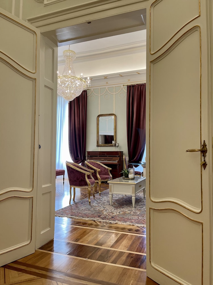 Presidential Suite, 2 Bedrooms, Balcony, City View