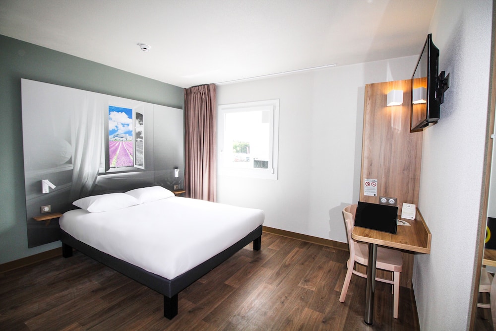 Double Room, Accessible, Non Smoking - Photo 1
