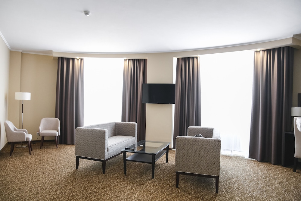 Presidential Suite photo 3