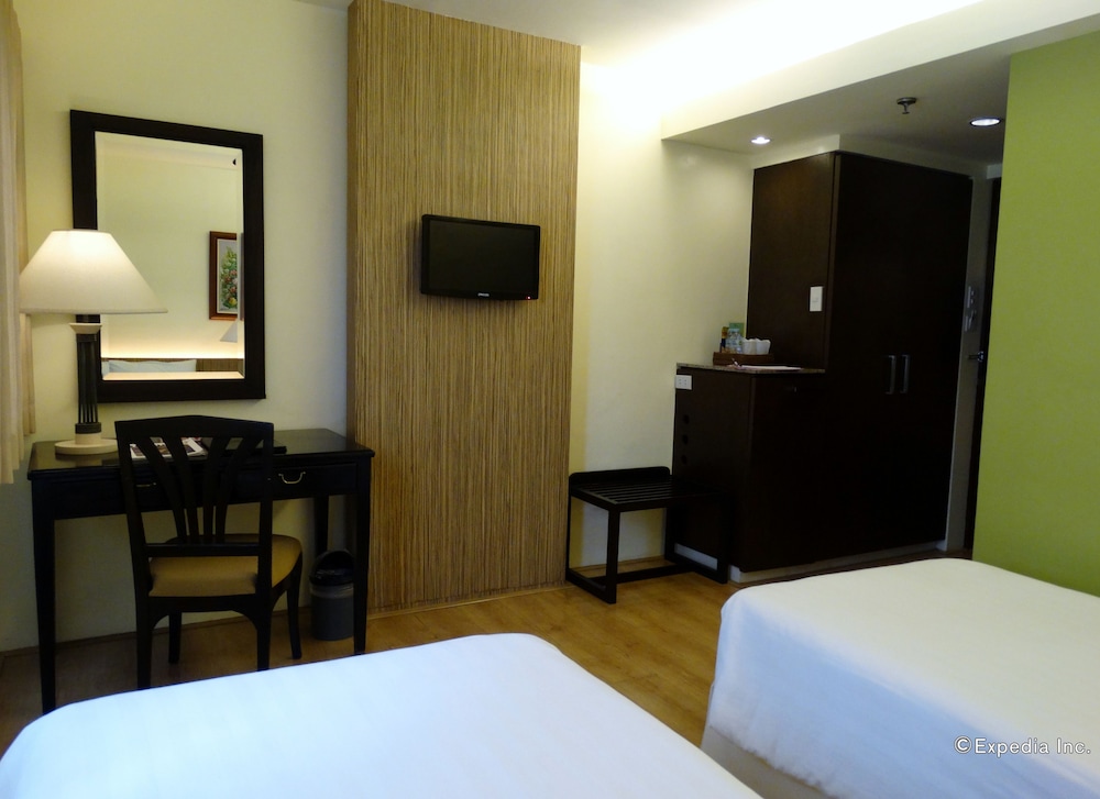 Deluxe Room - Photo 6
