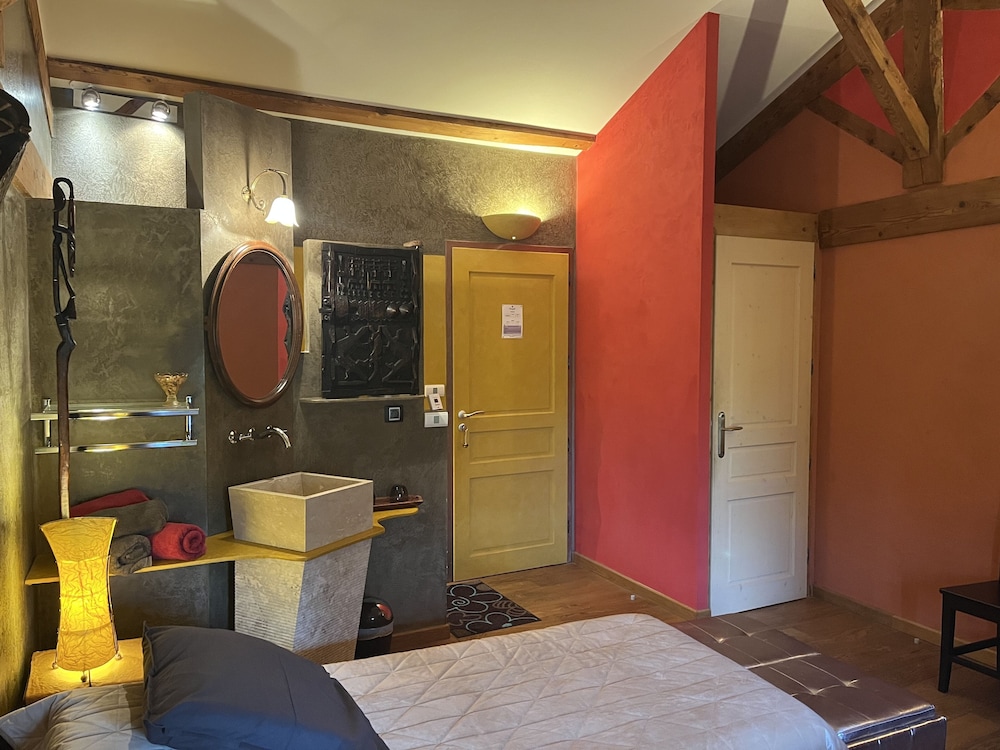 Double Room - Photo 6