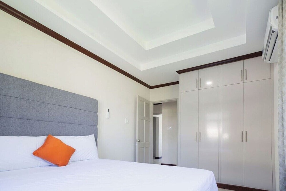 Apartment, 3 Bedrooms, Balcony, Garden View photo 2
