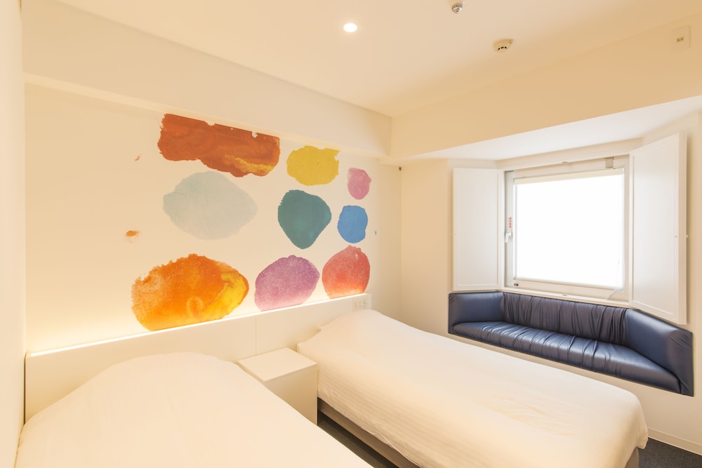Twin Room, Non Smoking - Photo 2