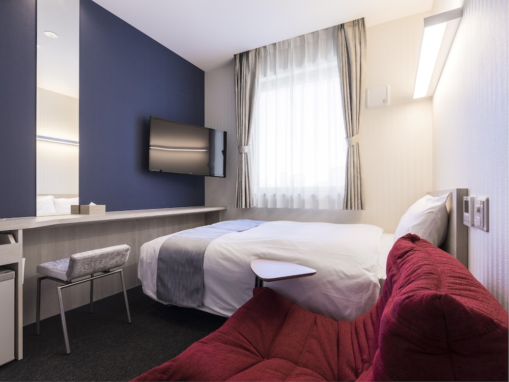 Comfort Single Room, 1 Double Bed, Light Breakfast Included