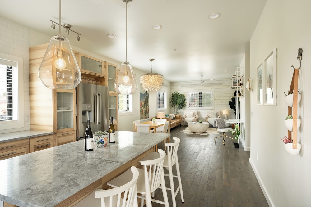 Light & Airy Mountain Town Apartment photo 1