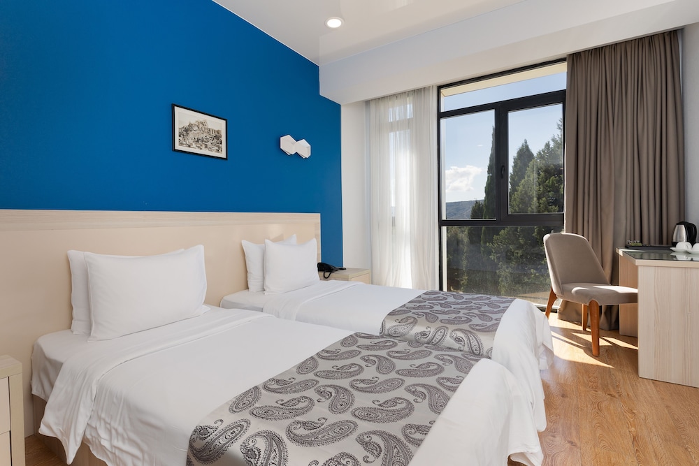 Standard Quadruple Room photo 2