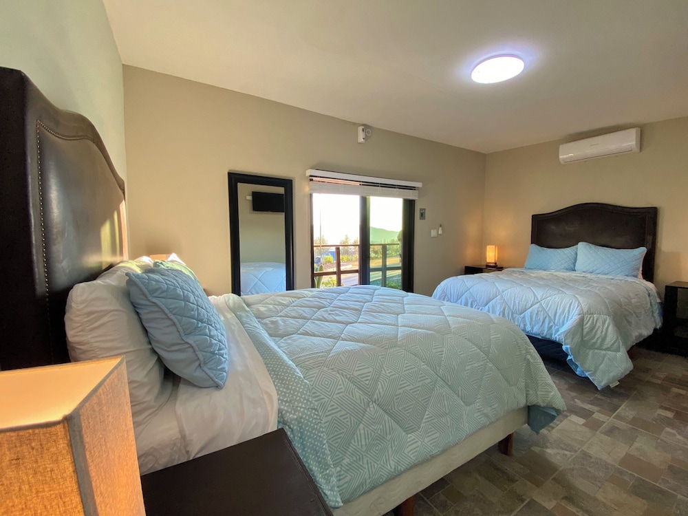 Quadruple Room photo 3