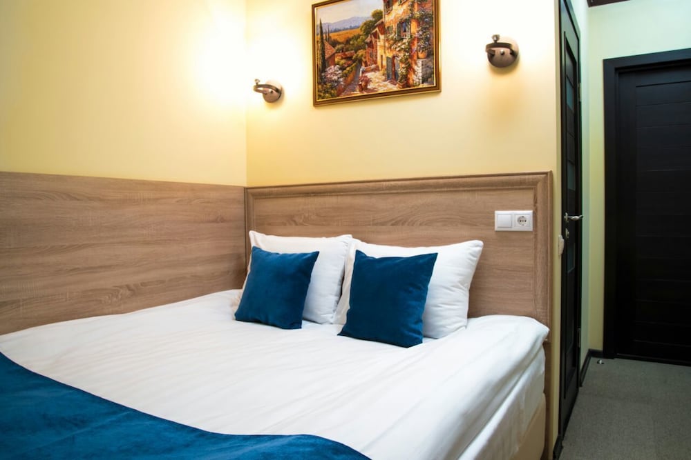Basic Double Room, No Windows
