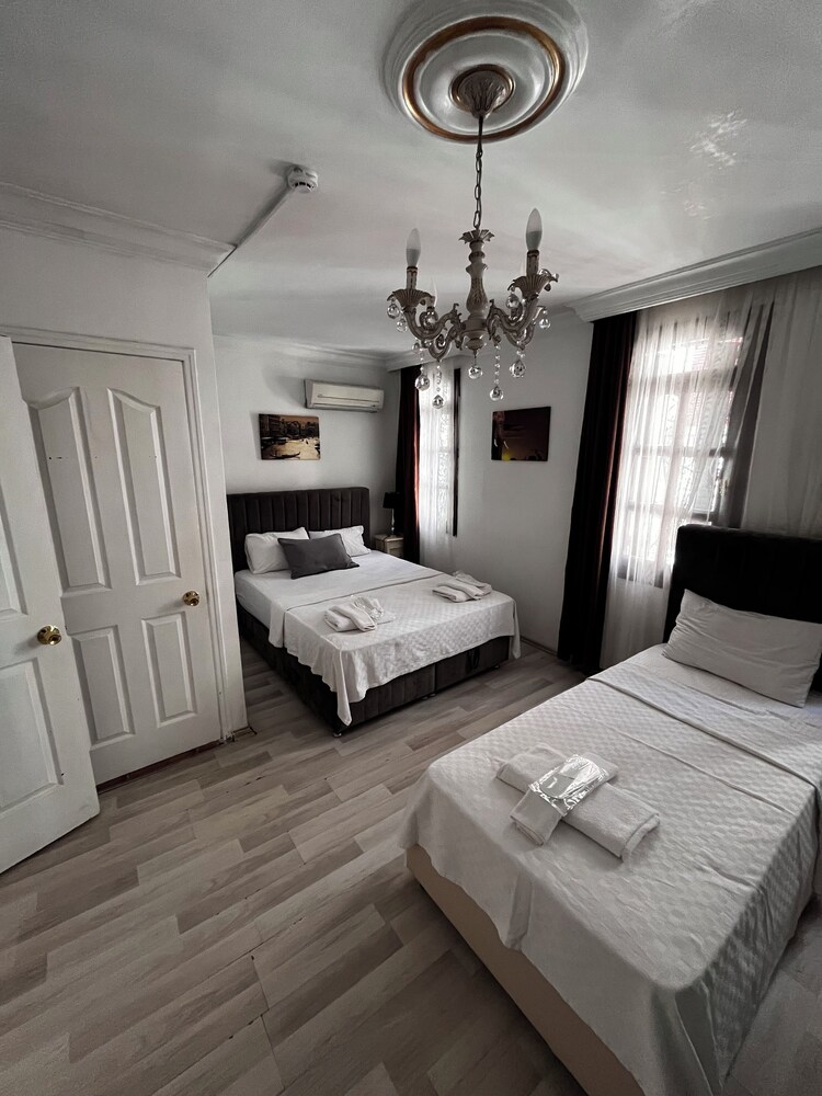 City Triple Room photo 1