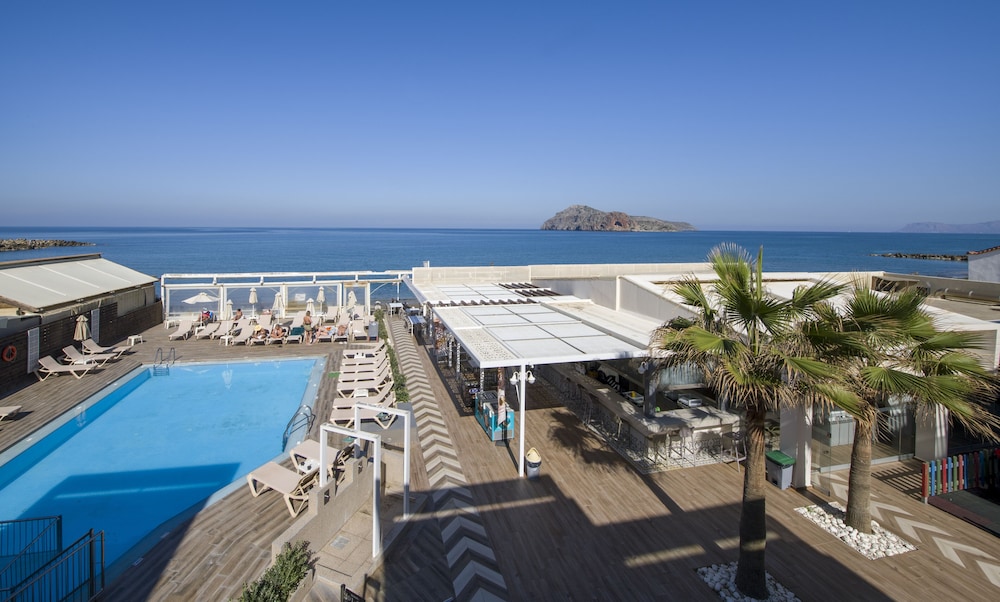 Superior Room, Sea View - Photo 5