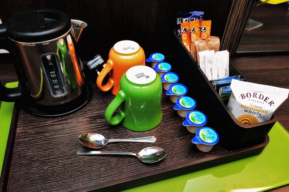 Classic Twin Room, 2 Twin Beds - Photo 3