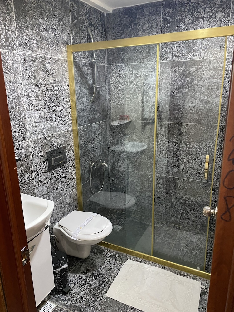 Standard Double or Twin Room photo 3