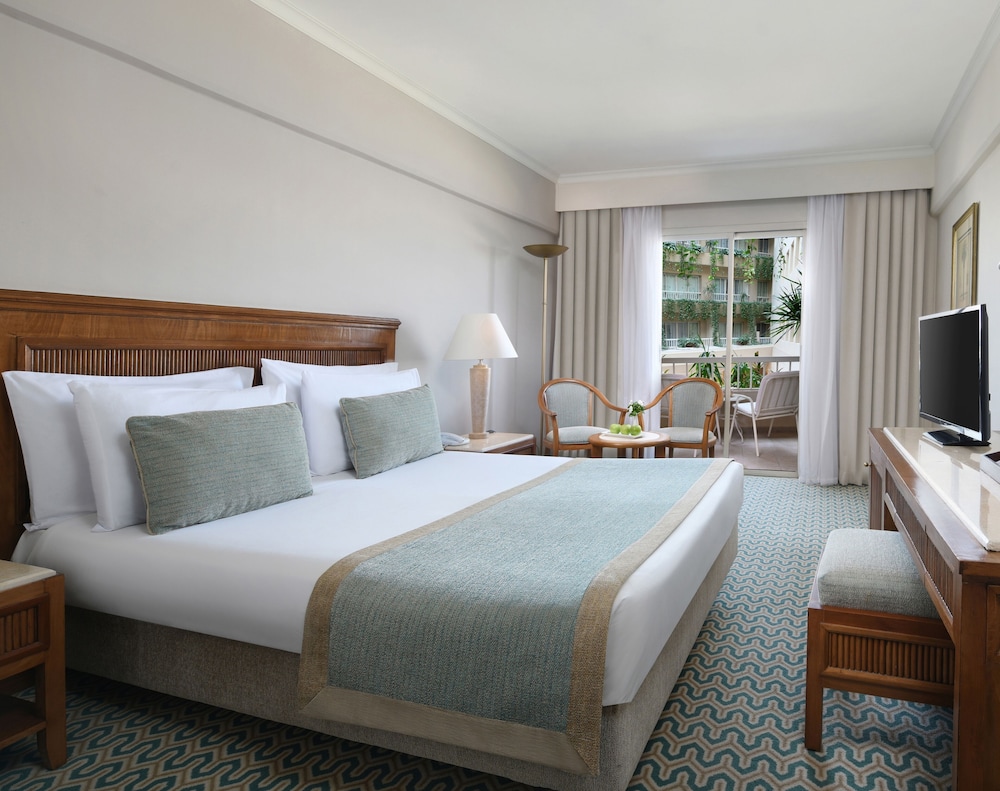 Superior Double Room, City View (Queen or Twin Bed) - Photo 3